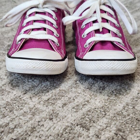 Converse women's Chuck Taylor All Star low tops purple size 7 - Picture 3 of 10